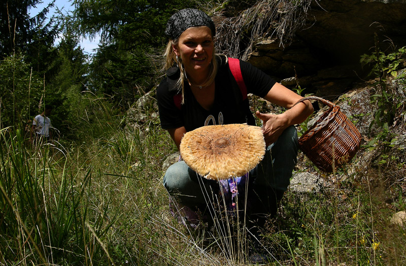 FUNGHI E DONNE..........